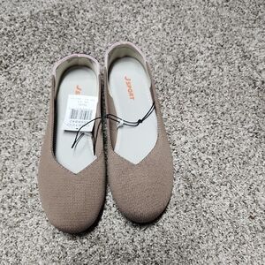 NEW JSport by Jambu Womens Ballet Taupe Flats Size 6.5